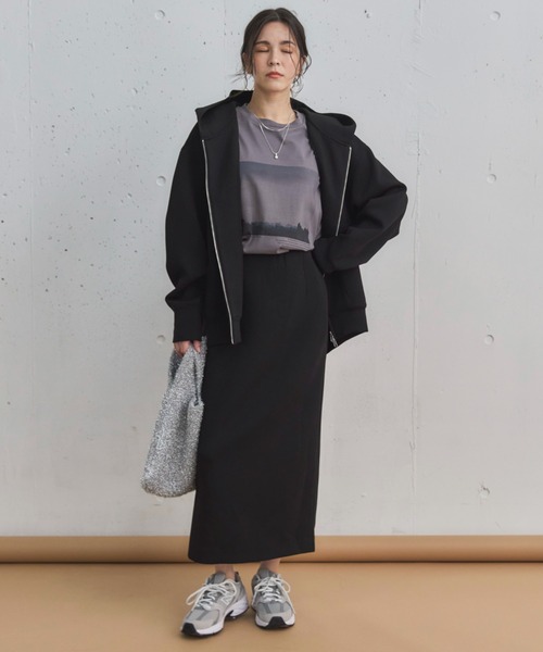 Doux archives（ドゥアルシーヴ）の「ボンディングタイトスカート（スカート・レディース・ブラック/ブラウン/グレイッシュベージュ・36/38）」の13枚目の写真