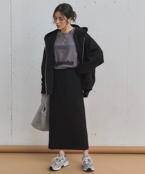 Doux archives（ドゥアルシーヴ）の「ボンディングタイトスカート（スカート・レディース・ブラック/ブラウン/グレイッシュベージュ・36/38）」の14枚目の写真