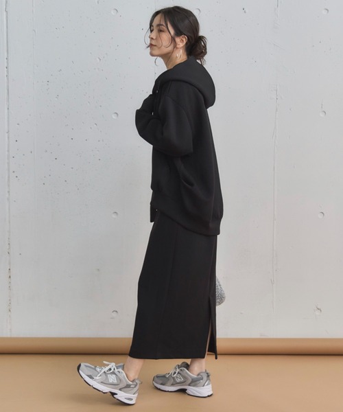 Doux archives（ドゥアルシーヴ）の「ボンディングタイトスカート（スカート・レディース・ブラック/ブラウン/グレイッシュベージュ・36/38）」の16枚目の写真