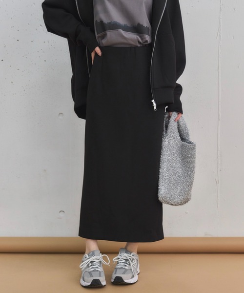 Doux archives（ドゥアルシーヴ）の「ボンディングタイトスカート（スカート・レディース・ブラック/ブラウン/グレイッシュベージュ・36/38）」の22枚目の写真