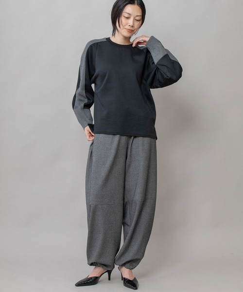 Munich(ミューニック)の「コットンダンボールニットドッキングプルオーバー(Tシャツ/カットソー・レディース・キャメル/ブラック/ブルー・FREE)」の21枚目の写真
