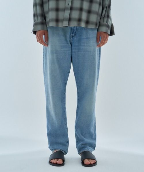 ESTNATION(エストネーション)の「ESTNATION / AUTHEN テーパードデニムパンツ(デニムパンツ・メンズ・ブラック/ブルー・30/32/34)」の1枚目の写真