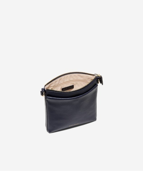 COLE HAAN(コールハーン)の「エミリーレザークロスボディ womens(ショルダーバッグ・レディース・ネイビー・OSFA)」の4枚目の写真