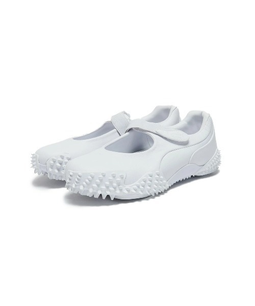 PUMA(プーマ)の「PUMA MOSTRO FEY LTH(プーマ モストロ フェイ レザー)(スニーカー・レディース・ホワイト系・23.5cm/23cm)」の1枚目の写真