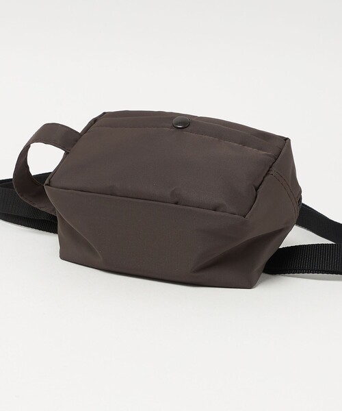 Steven Alan（スティーブンアラン）の「＜BAGSINPROGRESS＞ BELT POUCH MINI/ポーチ（ボディバッグ/ウエストポーチ・メンズ・ブラック/ダークブラウン・FREE）」の7枚目の写真