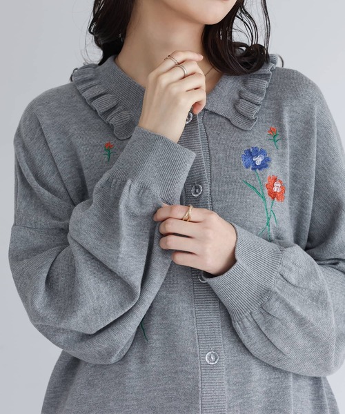 somari imagination（ソマリ イマジネーション）の「『花柄刺繍ビーズカーディガン』（カーディガン/ボレロ・レディース・杢グレー/ネイビー・FREE）」の20枚目の写真