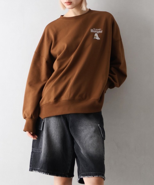 SpRay（スプレイ）の「ハンバーガーおばけスウェット（スウェット・レディース・スミクロ/ワイン/グレー/ブロンズ/アイボリー・FREE）」の22枚目の写真