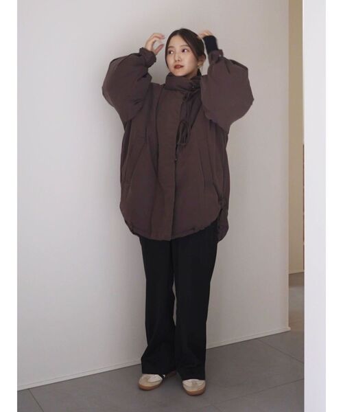 LAGUNAMOON（ラグナムーン）の「ストリングディティールミドルダウン（ダウンジャケット/コート・レディース・ブラウン/アイボリー/ブラック・FREE）」の18枚目の写真