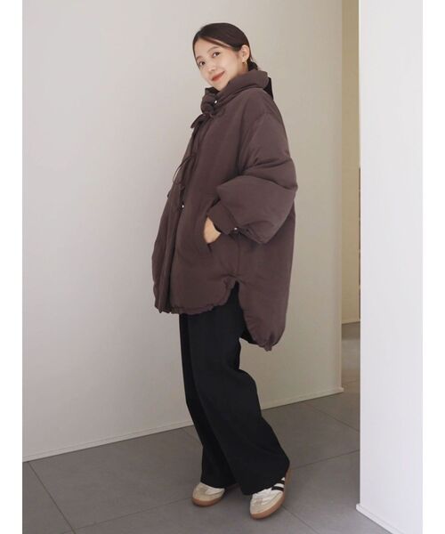 LAGUNAMOON（ラグナムーン）の「ストリングディティールミドルダウン（ダウンジャケット/コート・レディース・ブラウン/アイボリー/ブラック・FREE）」の19枚目の写真