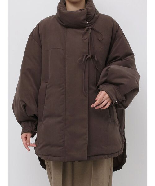 LAGUNAMOON（ラグナムーン）の「ストリングディティールミドルダウン（ダウンジャケット/コート・レディース・ブラウン/アイボリー/ブラック・FREE）」の15枚目の写真