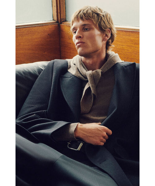 カシミヤ三角スカーフ（バンダナ/スカーフ）｜COS（コス）の