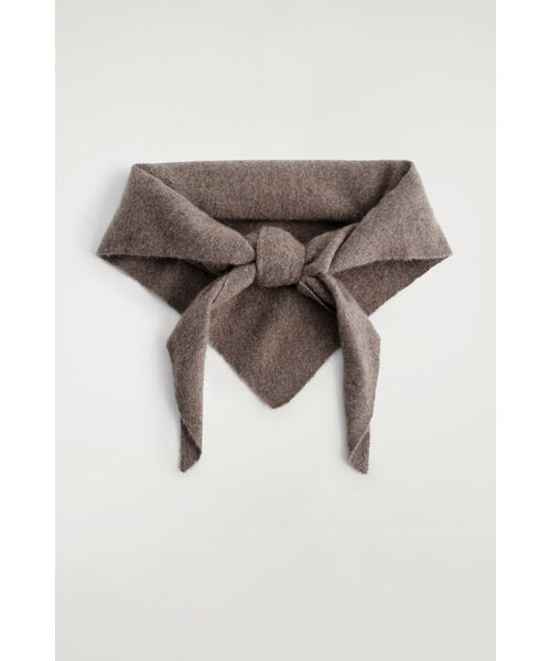 カシミヤ三角スカーフ（バンダナ/スカーフ）｜COS（コス）の