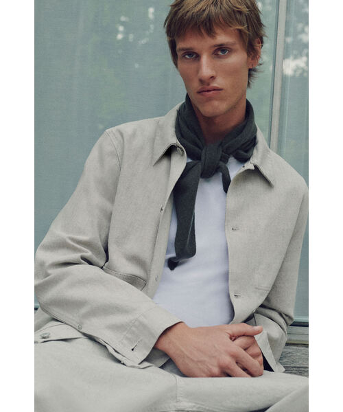 カシミヤ三角スカーフ（バンダナ/スカーフ）｜COS（コス）の