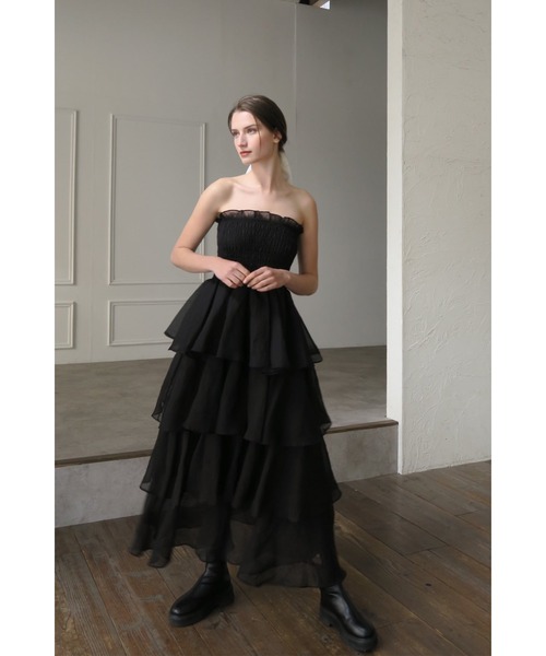 celon(セロン)の「frilly tiered dress(ドレス・レディース・アイボリー/ブラック/グレー/ブラウン・FREE)」の18枚目の写真