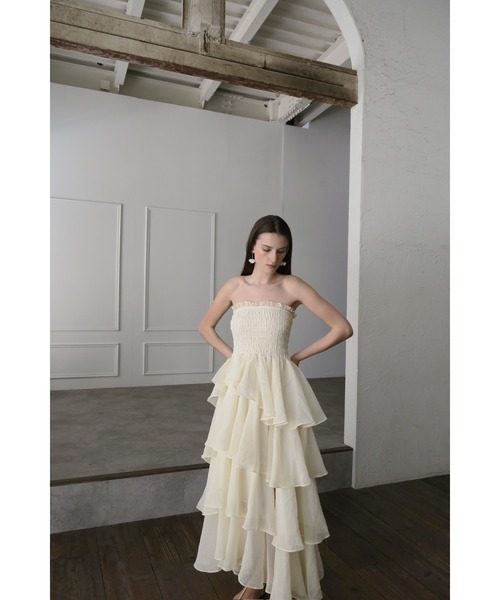 celon(セロン)の「frilly tiered dress(ドレス・レディース・アイボリー/ブラック/グレー/ブラウン・FREE)」の9枚目の写真