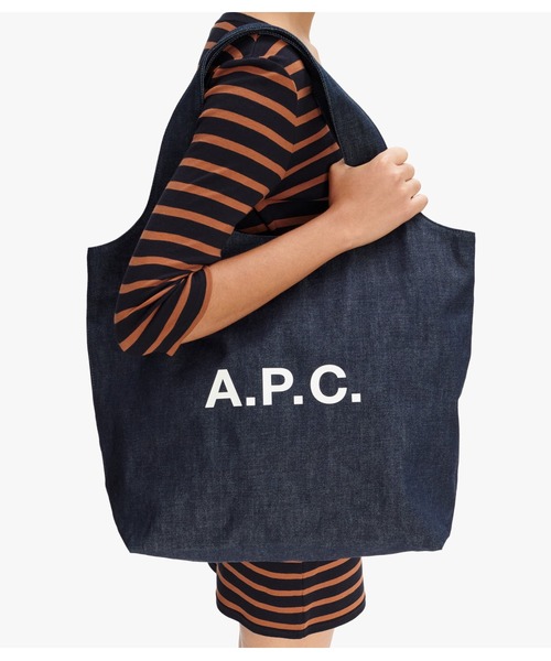 A.P.C.（アーペーセー）の「TOTE NINON（トートバッグ・メンズ・インディゴブルー・ONESIZE）」の7枚目の写真