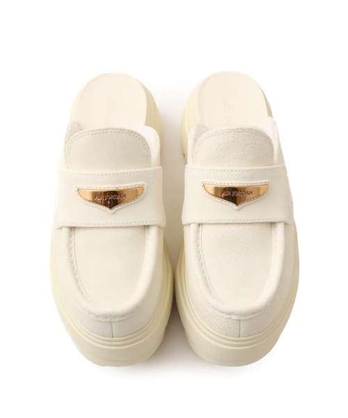 JORDAN BRAND(ジョーダンブランド)の「JORDAN BRAND WMNS AIR JORDAN MULE / ジョーダンブランド ウィメンズ エア ジョーダン ミュール /NIKE【SP】(サンダル・レディース・ベージュ・25.0cm/24.0cm/23.0cm)」の1枚目の写真