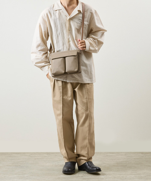 SLOW(スロウ)の「SLOW スロウ / shrink -helmet shoulder bag- シュリンクレザーショルダーバッグ 牛革ヘルメットバッグ / 858S75R(ショルダーバッグ・メンズ・ブラック/グレー/チョコ・FREE)」の9枚目の写真