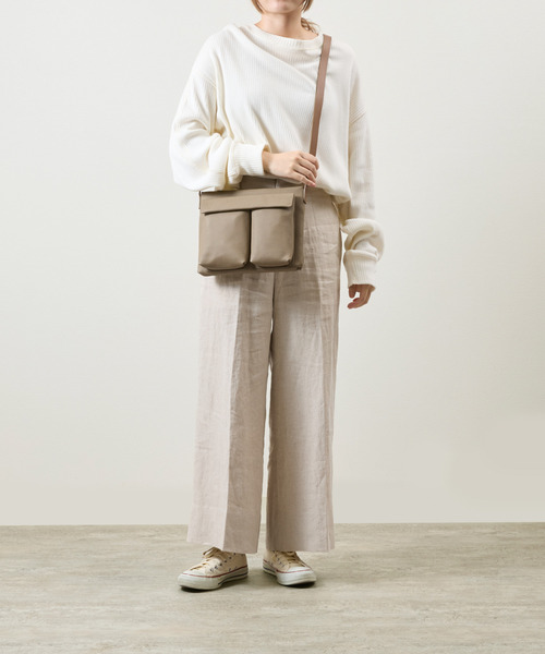 SLOW(スロウ)の「SLOW スロウ / shrink -helmet shoulder bag- シュリンクレザーショルダーバッグ 牛革ヘルメットバッグ / 858S75R(ショルダーバッグ・メンズ・ブラック/グレー/チョコ・FREE)」の13枚目の写真