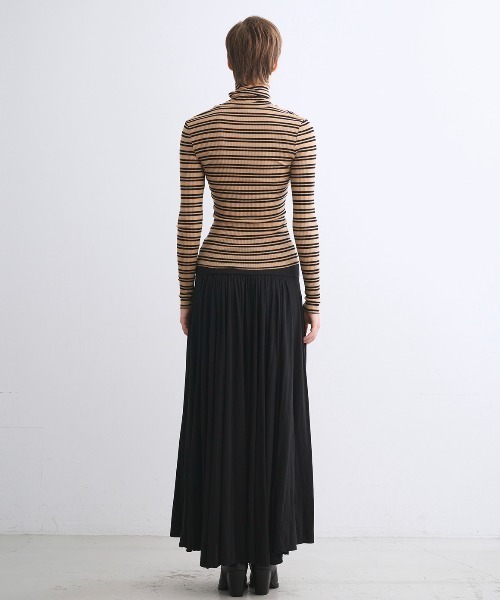 シルクカシミヤ タートルネック（ニット/セーター）｜three dots