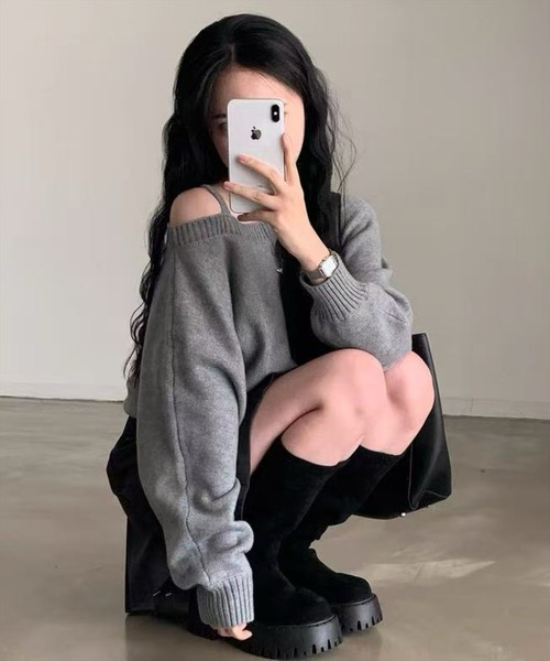 STAY MOTION（ステイモーション）の「【WEB限定】ワンショルダーニットトップス［韓国ファッション カジュアル］≪AW新作≫（ニット/セーター・レディース・グレー/アイボリー/ネイビー・F）」の6枚目の写真