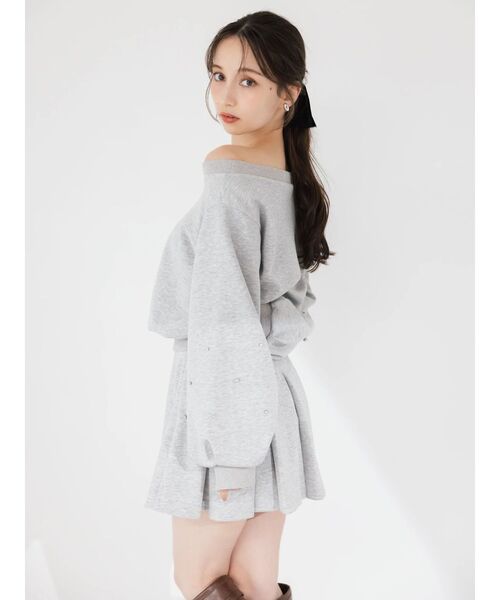 dazzlin（ダズリン）の「ボックスプリーツカットミニスカート（スカート・レディース・ブラック/オフホワイト/グレー・SMALL/MEDIUM）」の7枚目の写真