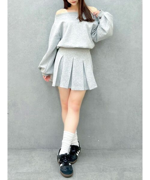 dazzlin（ダズリン）の「ボックスプリーツカットミニスカート（スカート・レディース・ブラック/オフホワイト/グレー・SMALL/MEDIUM）」の16枚目の写真