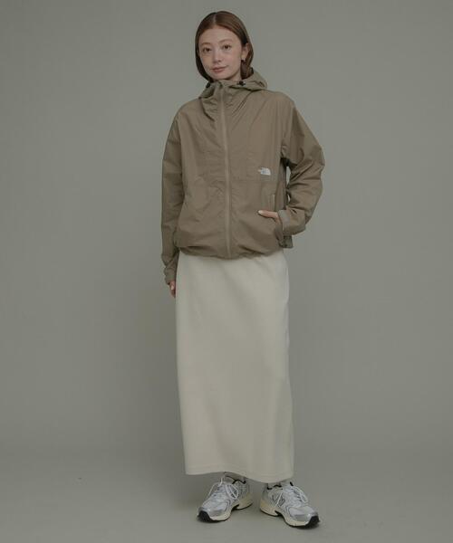 THE NORTH FACE（ザノースフェイス）の「THE NORTH FACE　COMPACT JACKET（ナイロンジャケット・レディース・アイボリー/カーキ/ブラック・LARGE/MEDIUM）」の8枚目の写真