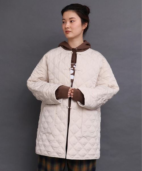 I am I in fact...(アイアムアイインファクト)の「QUILTING CHINA coat(その他アウター・レディース・ベージュ/ブラック/カーキ・FREE)」の1枚目の写真