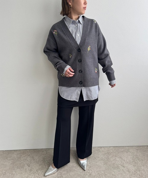 LHELBIE(レルビエ)の「【洗える】刺繍ニットカーディガン(カーディガン/ボレロ・レディース・グレー/ブラック/アイボリー・M)」の9枚目の写真