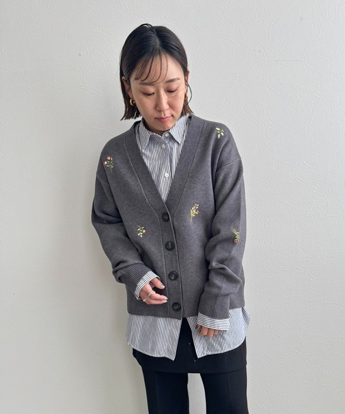 LHELBIE(レルビエ)の「【洗える】刺繍ニットカーディガン(カーディガン/ボレロ・レディース・グレー/ブラック/アイボリー・M)」の10枚目の写真