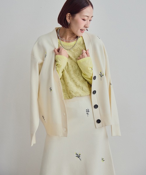 LHELBIE(レルビエ)の「【洗える】刺繍ニットカーディガン(カーディガン/ボレロ・レディース・グレー/ブラック/アイボリー・M)」の5枚目の写真