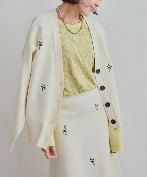 LHELBIE(レルビエ)の「【洗える】刺繍ニットカーディガン(カーディガン/ボレロ・レディース・グレー/ブラック/アイボリー・M)」の6枚目の写真