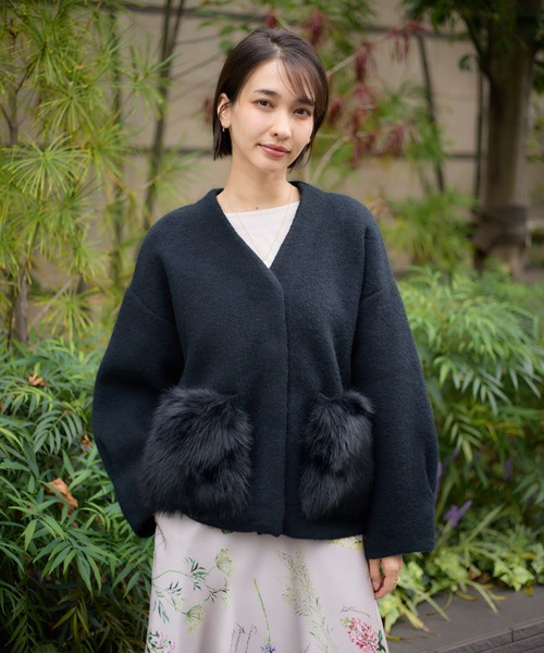 KATHARINE ROSS（キャサリンロス）の「【KATHARINE ROSS】7Gダブルフェイスファーショートジャケット（ノーカラージャケット・レディース・ブラック/ミント・MEDIUM）」の8枚目の写真