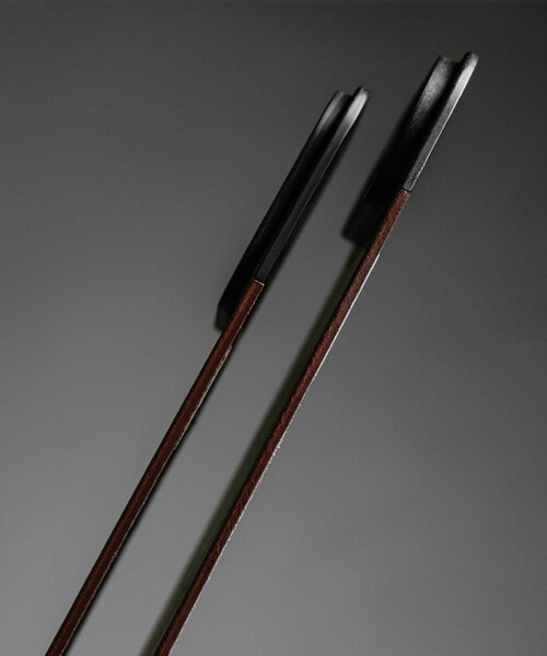 NOMAD（ノマド）の「NOMAD / Magnetic Leather Back iPhone17 Pro Max（スマホケース/カバー・レディース・ブラック/ブラウン・ONE SIZE）」の11枚目の写真