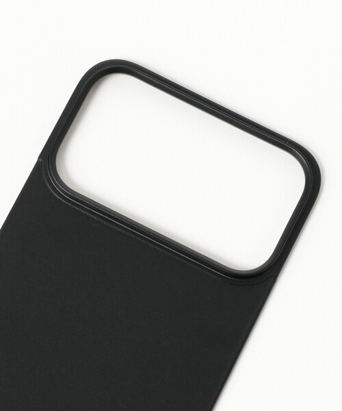 NOMAD / Magnetic Leather Back iPhone17 Pro Max（スマホケース