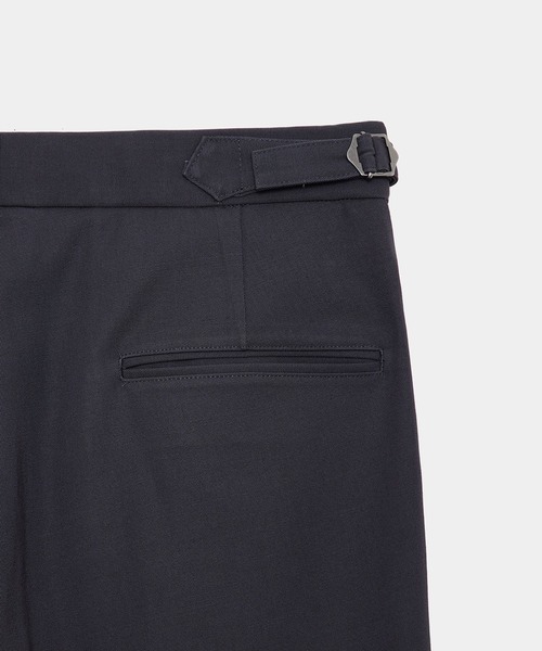 marka（マーカ）の「TWO TUCK BAGGY TROUSERS（スラックス・メンズ・ブラック/グレー・1/2）」の4枚目の写真