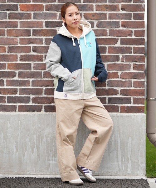 CHUMS（チャムス）の「CHUMS/チャムス ジップアップ パーカー スウェット フーディー バックプリント 裏起毛 LOVE BALLOON ZIP PARKA CH00-1541（パーカー・レディース・ナチュラル/ベージュ系その他/グリーン系その他/ネイビー・S/M/L）」の20枚目の写真