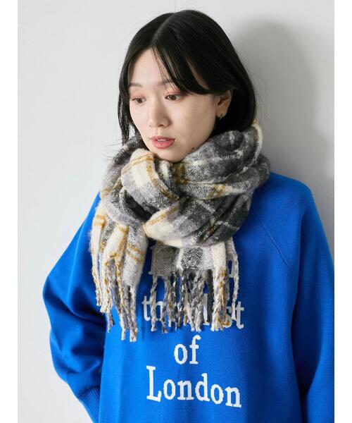Samansa Mos2 blue(サマンサモスモスブルー)の「ブークレチェックマフラー(ストール/ショール・レディース・サックスブルー/イエロー/グリーン・F)」の5枚目の写真