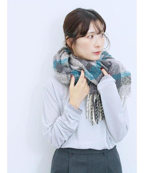 Samansa Mos2 blue(サマンサモスモスブルー)の「ブークレチェックマフラー(ストール/ショール・レディース・サックスブルー/イエロー/グリーン・F)」の12枚目の写真