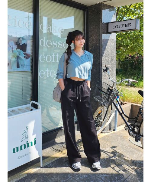 AVANDRESS(アバンドレス )の「Reverse wide training Pants BLACK(スウェットパンツ・レディース・その他・SMALL/MEDIUM/LARGE)」の7枚目の写真