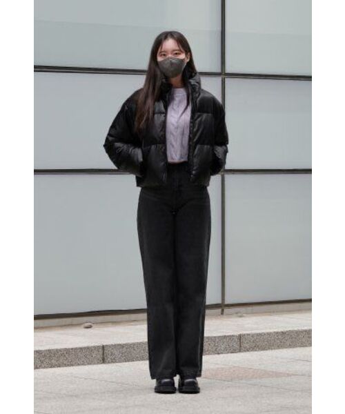 MUSINSA STANDARD WOMAN（ムシンサスタンダードウーマン）の「レディースワイドデニムパンツ[ウォッシュドブラック]（デニムパンツ・レディース・その他・32/30/23/24/25/26/27/28/29）」の7枚目の写真