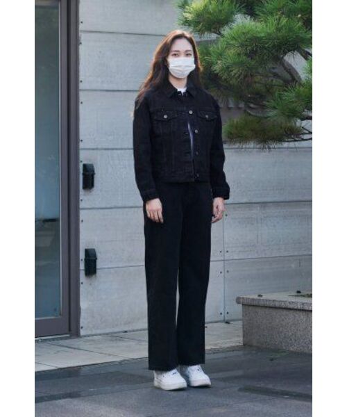 MUSINSA STANDARD WOMAN（ムシンサスタンダードウーマン）の「レディースワイドデニムパンツ[ウォッシュドブラック]（デニムパンツ・レディース・その他・32/30/23/24/25/26/27/28/29）」の18枚目の写真