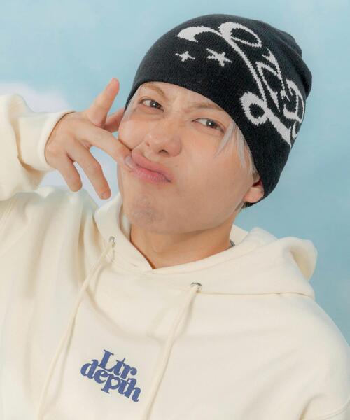 WEGO（ウィゴー）の「LTR DEPTH/ハートモチーフシングルワッチ（ニットキャップ/ビーニー・レディース・ホワイト/ブラック・FREE）」の8枚目の写真