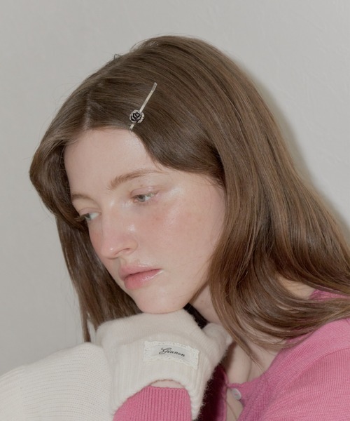 GIUNON(ジウノン)の「rose motif silver hairpin / ローズモチーフシルバーヘアピン(ヘアピン・レディース・シルバー・FREE)」の3枚目の写真