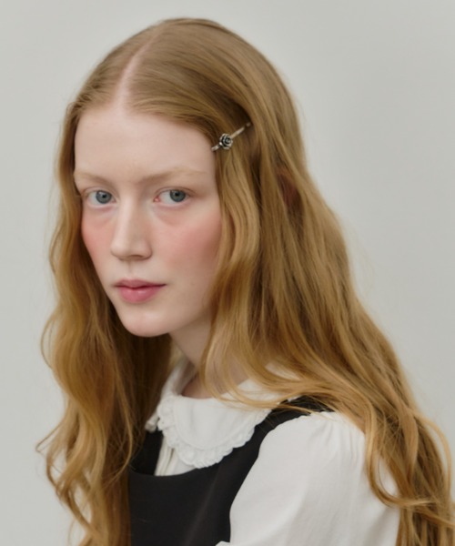 GIUNON(ジウノン)の「rose motif silver hairpin / ローズモチーフシルバーヘアピン(ヘアピン・レディース・シルバー・FREE)」の16枚目の写真