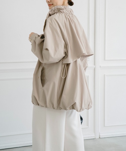Emma Taylor（エマテイラー）の「スタンドカラーギャザーバルーンブルゾン（ブルゾン・レディース・ベージュ/ライトベージュ/ブラック・FREE）」の20枚目の写真