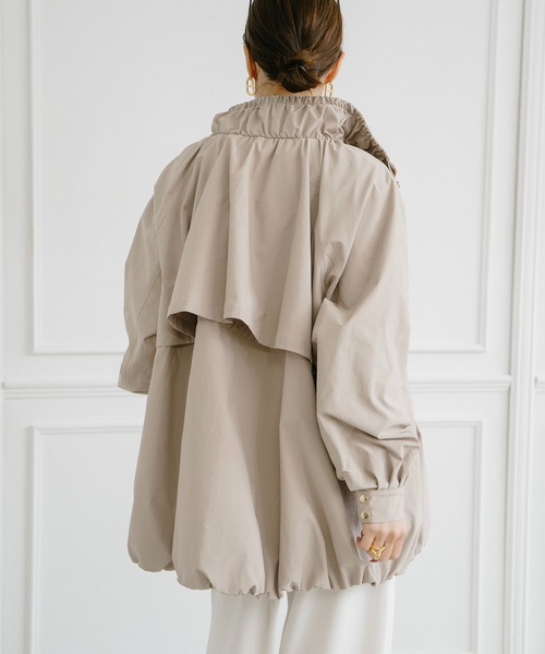 Emma Taylor（エマテイラー）の「スタンドカラーギャザーバルーンブルゾン（ブルゾン・レディース・ベージュ/ライトベージュ/ブラック・FREE）」の19枚目の写真