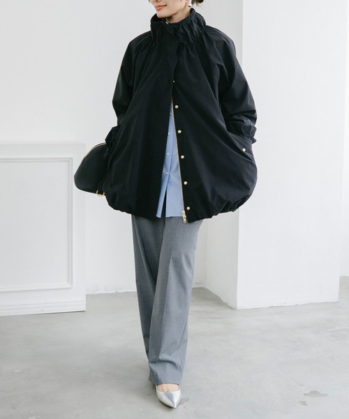 Emma Taylor（エマテイラー）の「スタンドカラーギャザーバルーンブルゾン（ブルゾン・レディース・ベージュ/ライトベージュ/ブラック・FREE）」の14枚目の写真