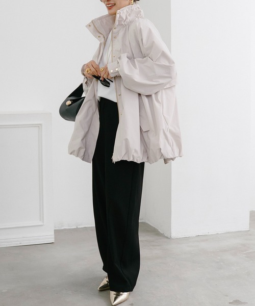 スタンドカラーギャザーバルーンブルゾン Emma Taylor│STYLEDOOR